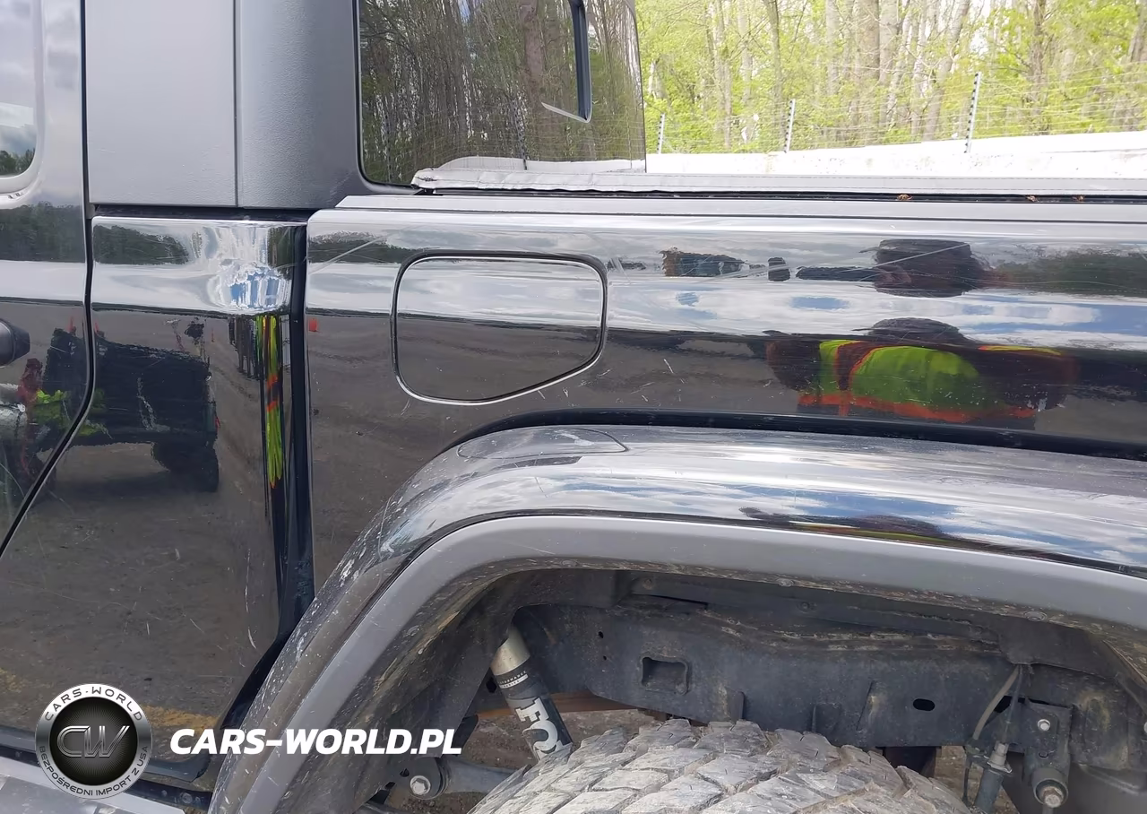 2020 Jeep Gladiator Rubicon 4X4 VIN:1C6JJTBG5LL136163 - 18