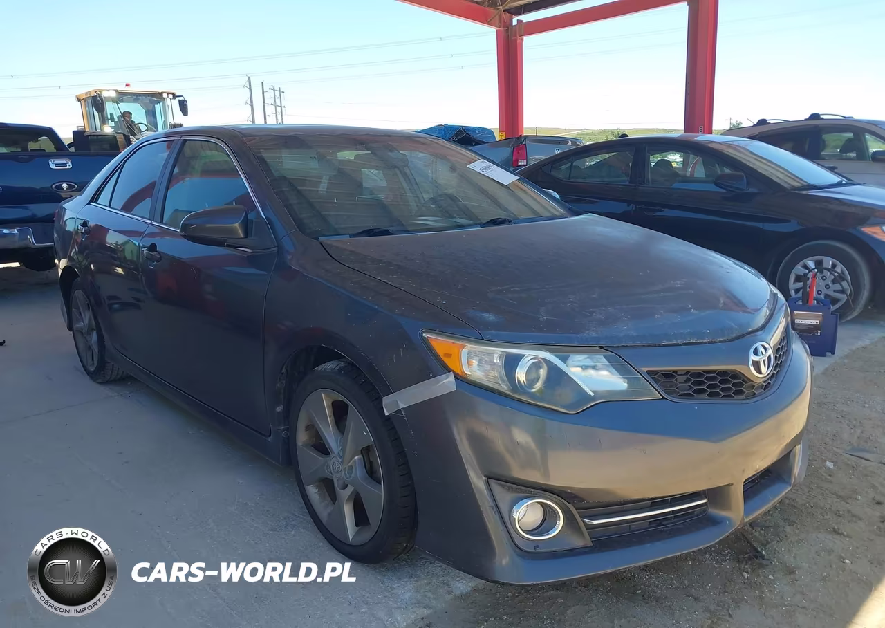 2012 Toyota Camry Se V6