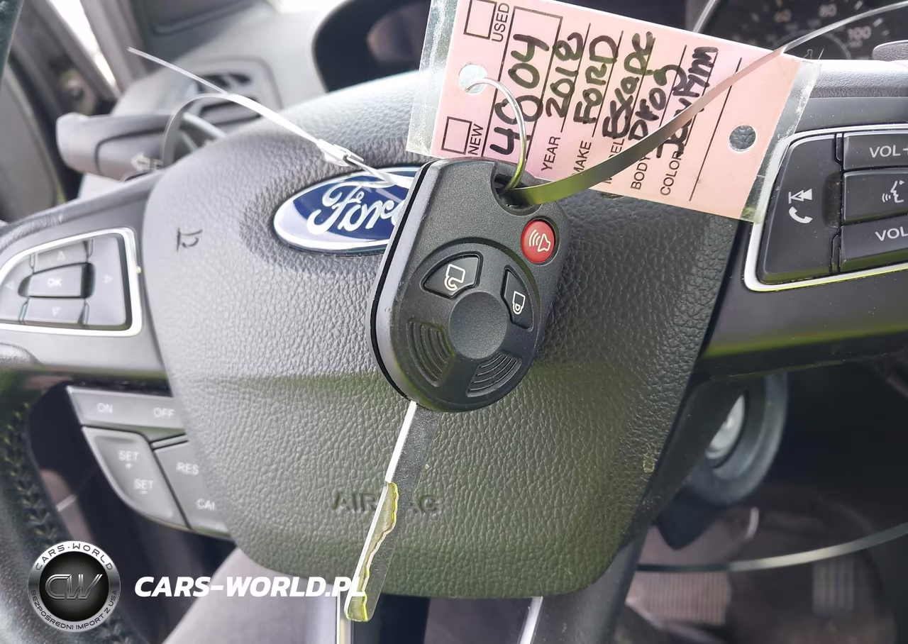 2018 Ford Escape Se VIN:1FMCU0GD9JUB06656 - 11