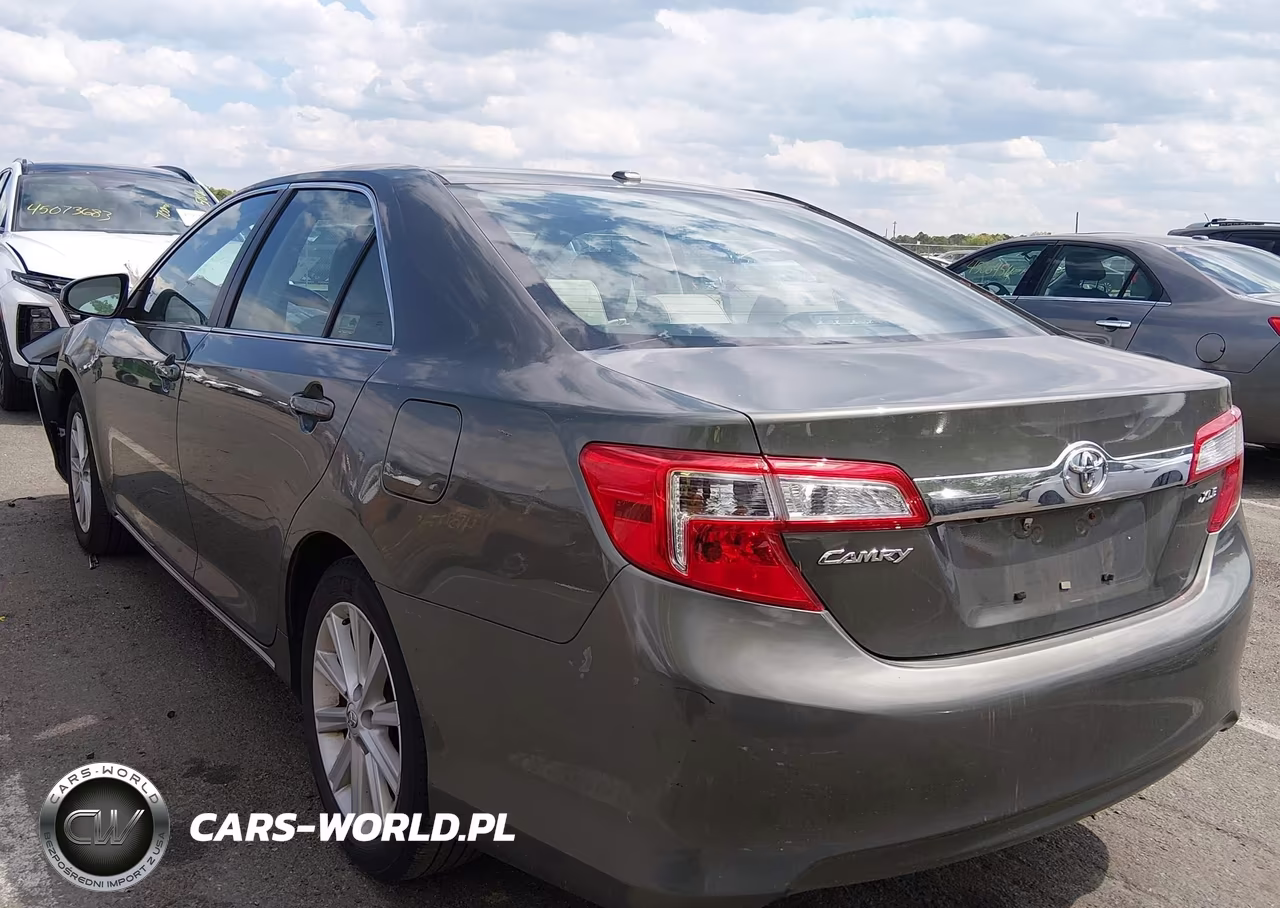 2012 Toyota Camry Xle VIN:4T1BF1FK3CU559010 - 3