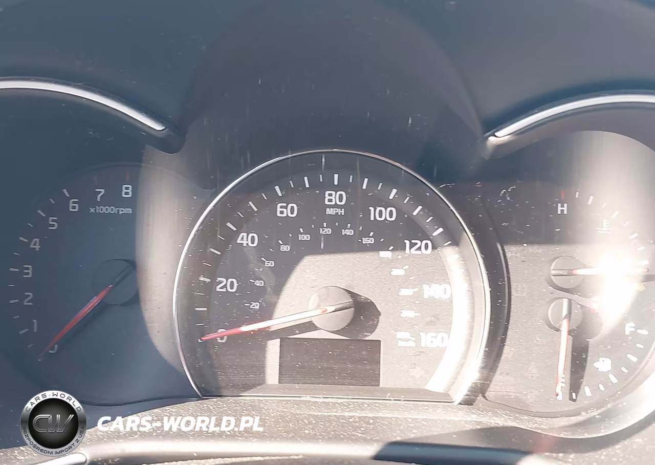 2014 Kia Sorento Lx VIN:5XYKT3A61EG455655 - 14