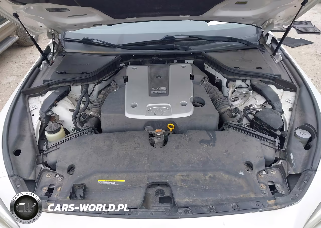 2015 Infiniti Q50 VIN:JN1BV7AR0FM398928 - 10