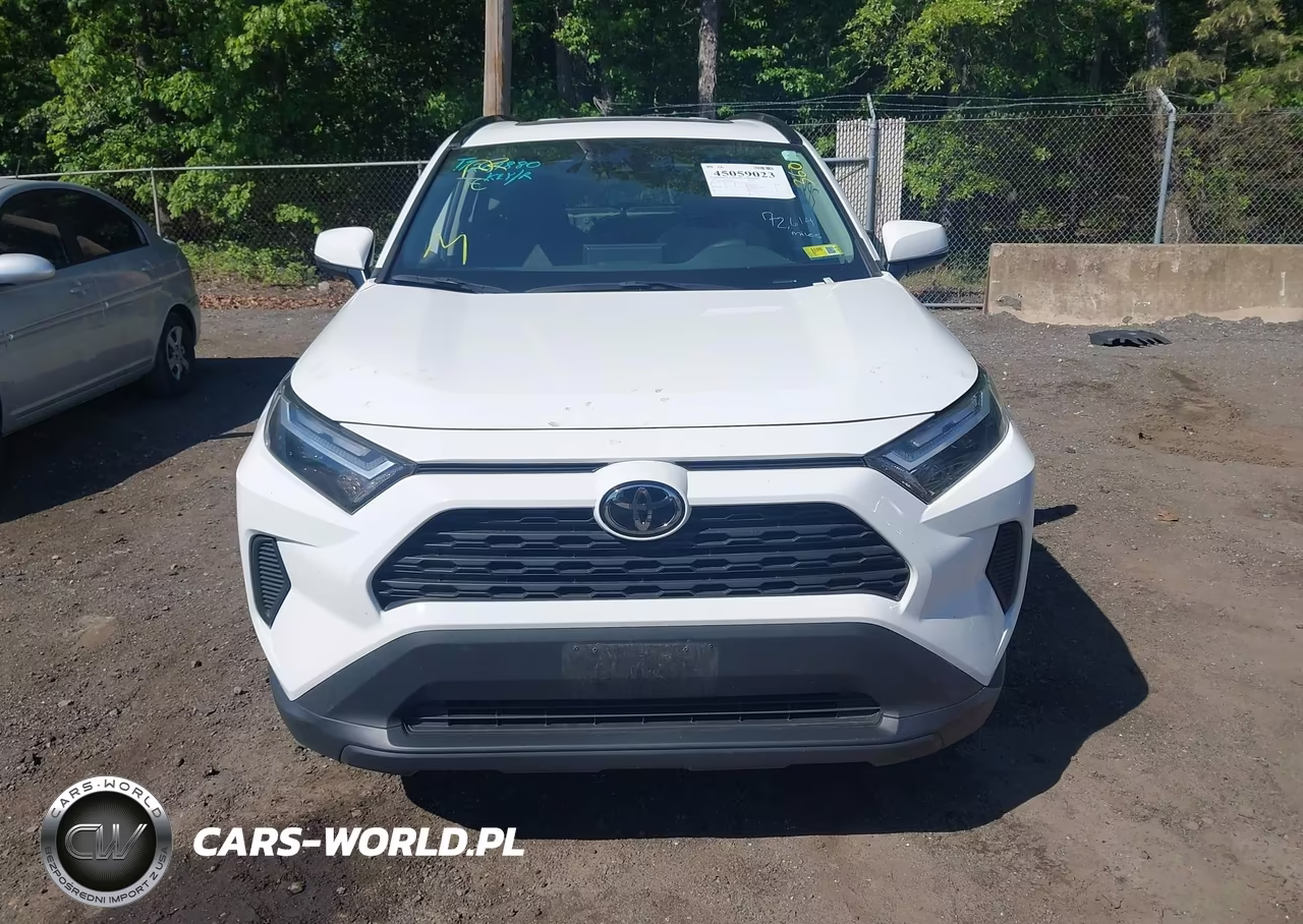 2024 Toyota Rav4 Xle VIN:2T3W1RFV3RC261681 - 12