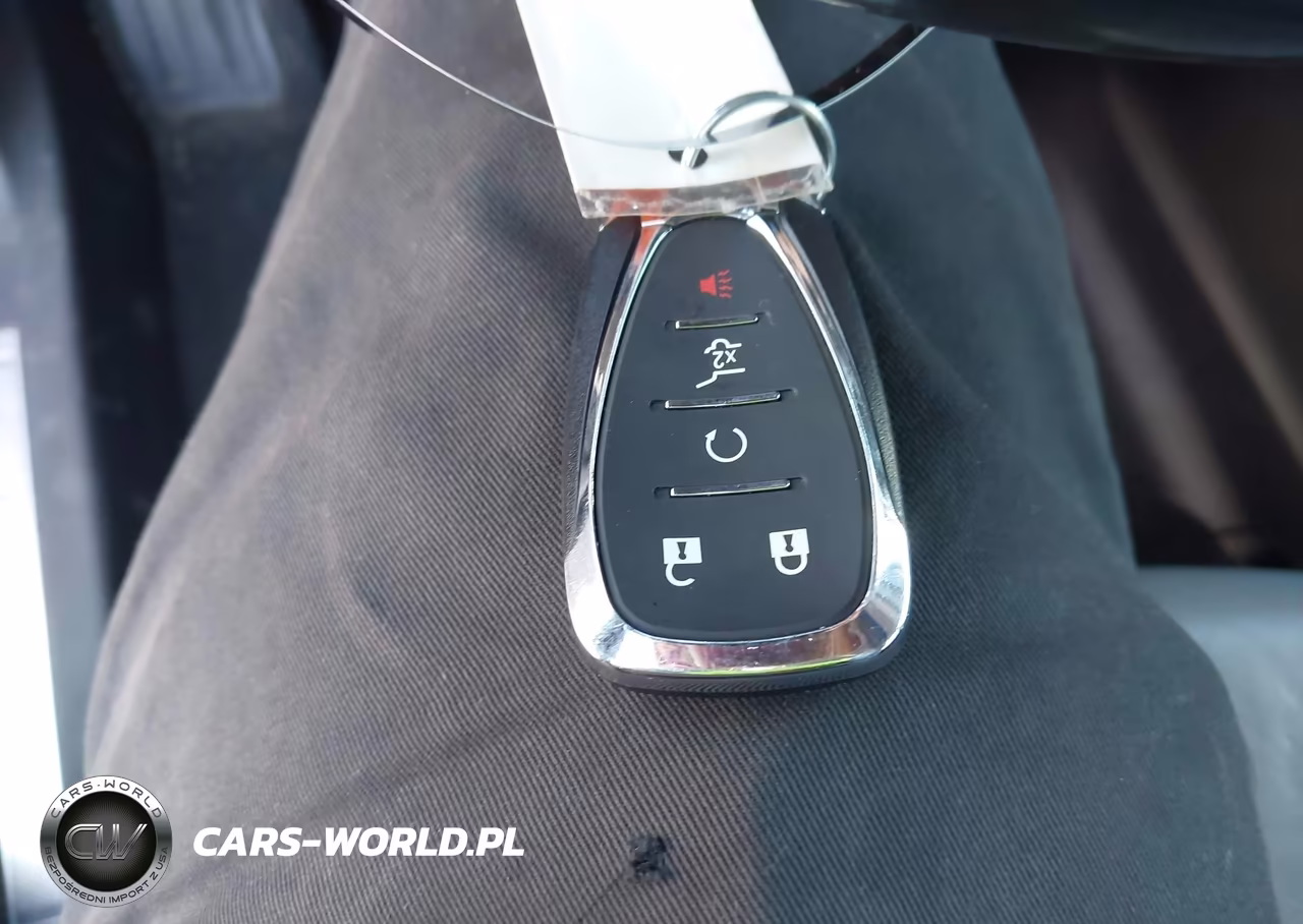 2018 Chevrolet Equinox Premier VIN:2GNAXMEV0J6228754 - 11