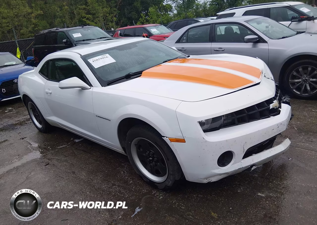 2013 Chevrolet Camaro Ls – zdjęcie 1 z 17
