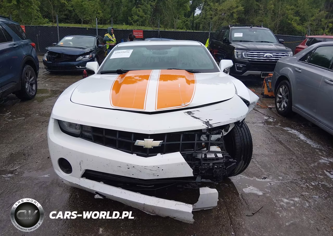 2013 Chevrolet Camaro Ls VIN:2G1FA1E33D9152357 - 13