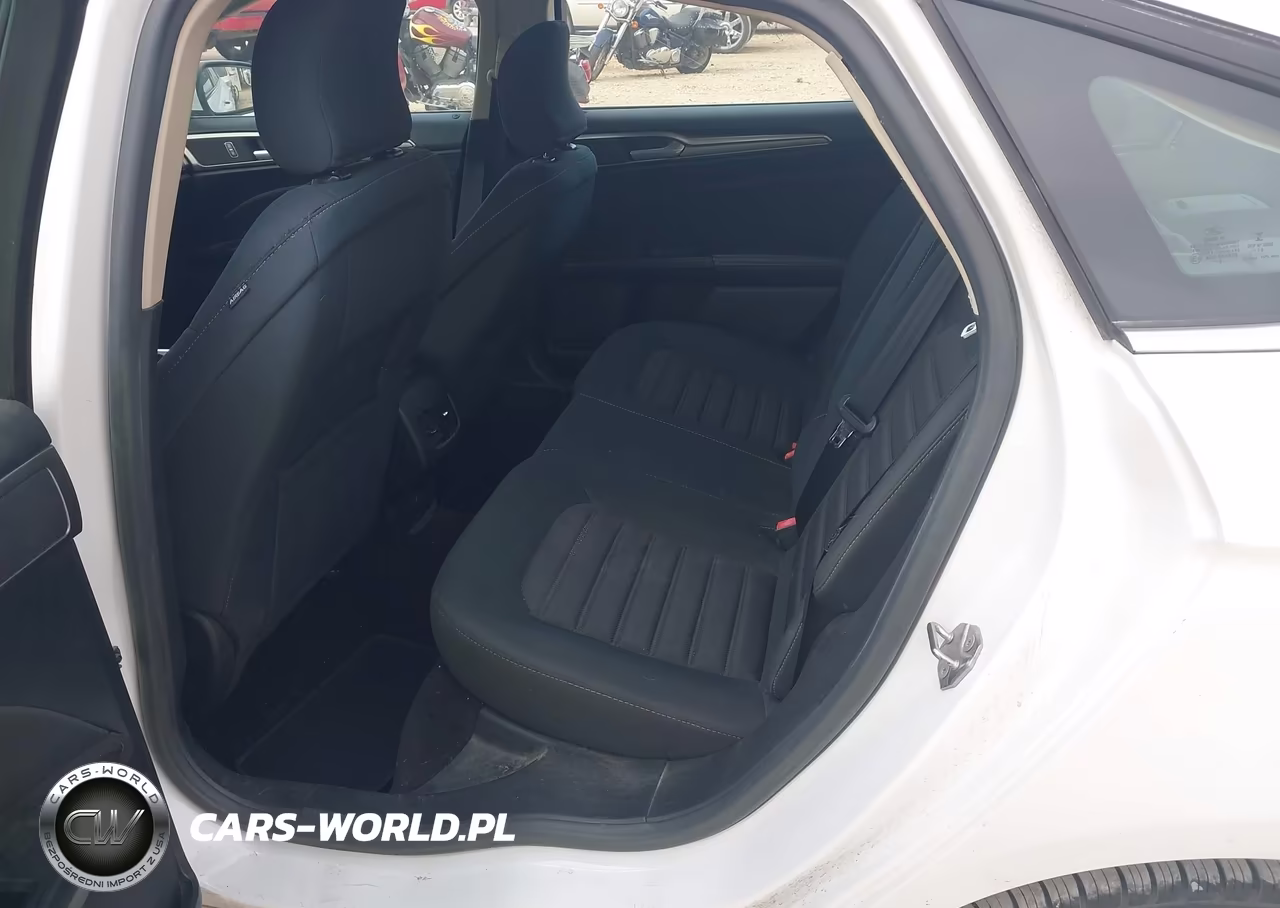 2017 Ford Fusion Se VIN:3FA6P0HD1HR126785 - 8