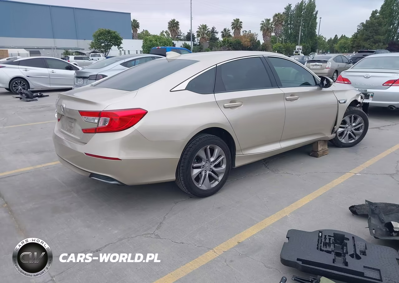 2018 Honda Accord Lx VIN:1HGCV1F10JA012540 - 4