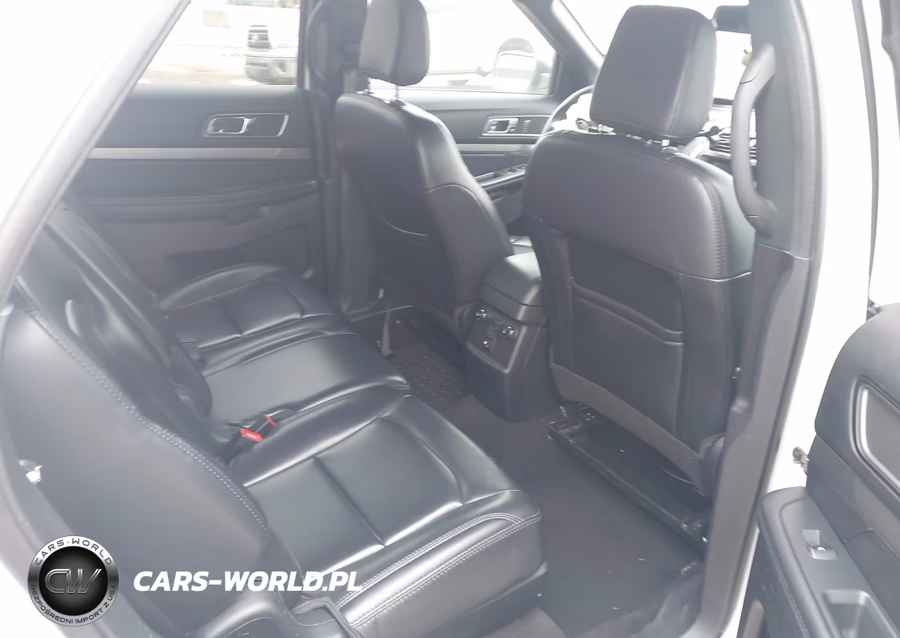 2019 Ford Explorer Xlt VIN:1FM5K7D83KGB05629 - 8