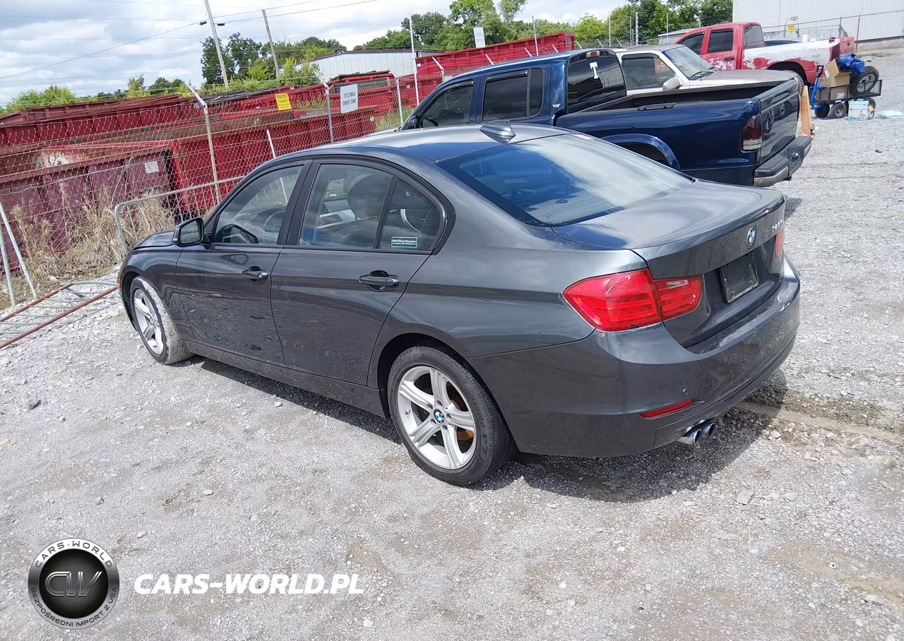 2013 BMW 328I VIN:WBA3A5C50DF358889 - 3