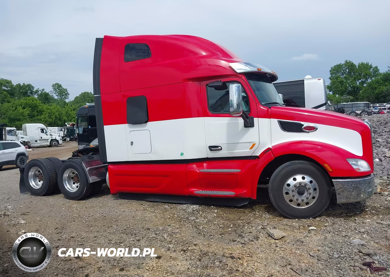2021 Peterbilt 579 VIN:1XPBD49X4MD760675 - 13