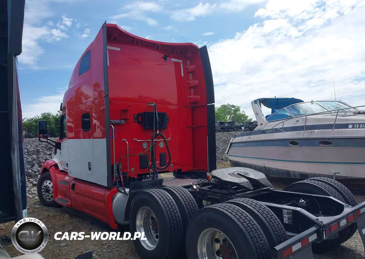 2021 Peterbilt 579 VIN:1XPBD49X4MD760675 - 14
