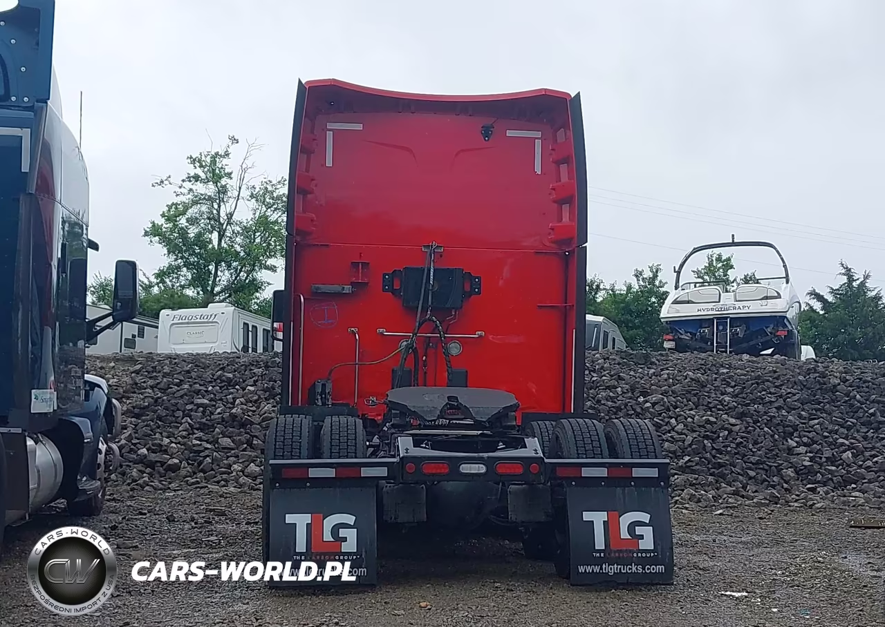 2021 Peterbilt 579 VIN:1XPBD49X4MD760675 - 15