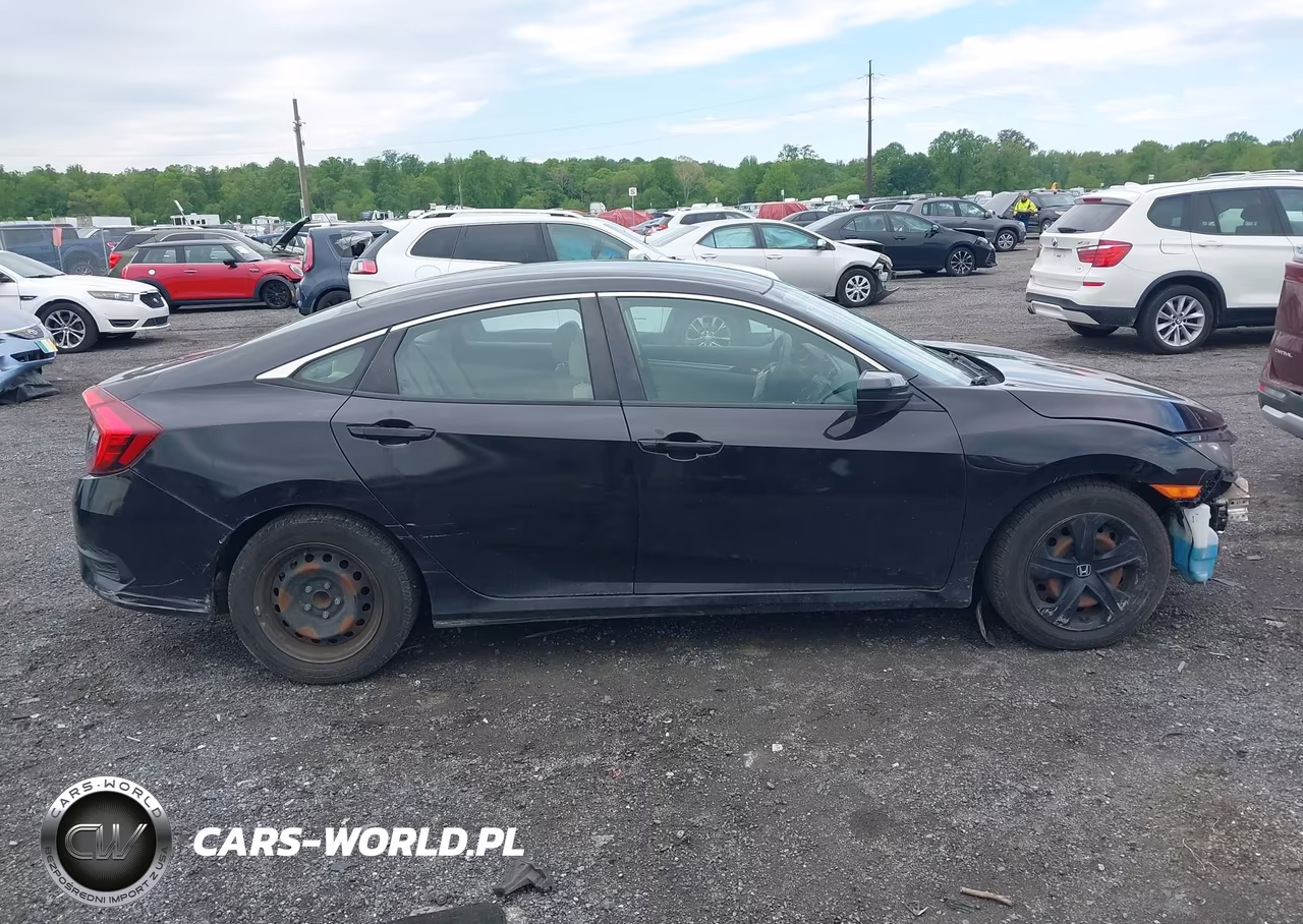 2018 Honda Civic Lx VIN:2HGFC2F53JH552932 - 13