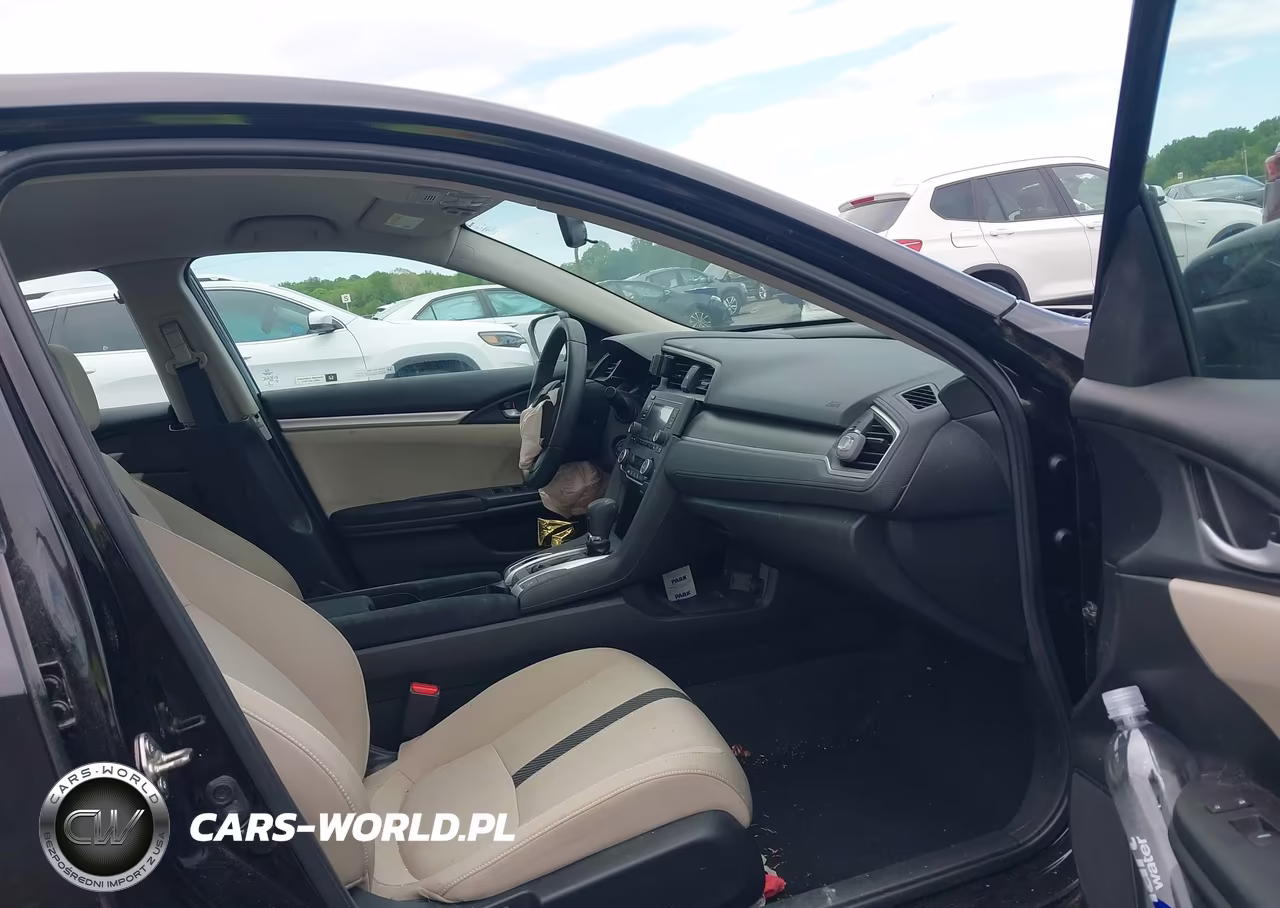 2018 Honda Civic Lx VIN:2HGFC2F53JH552932 - 5