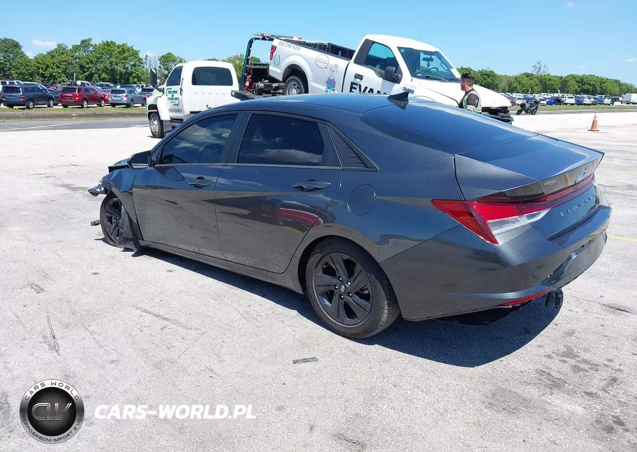 2021 Hyundai Elantra Sel VIN:5NPLM4AG0MH002103 - 3