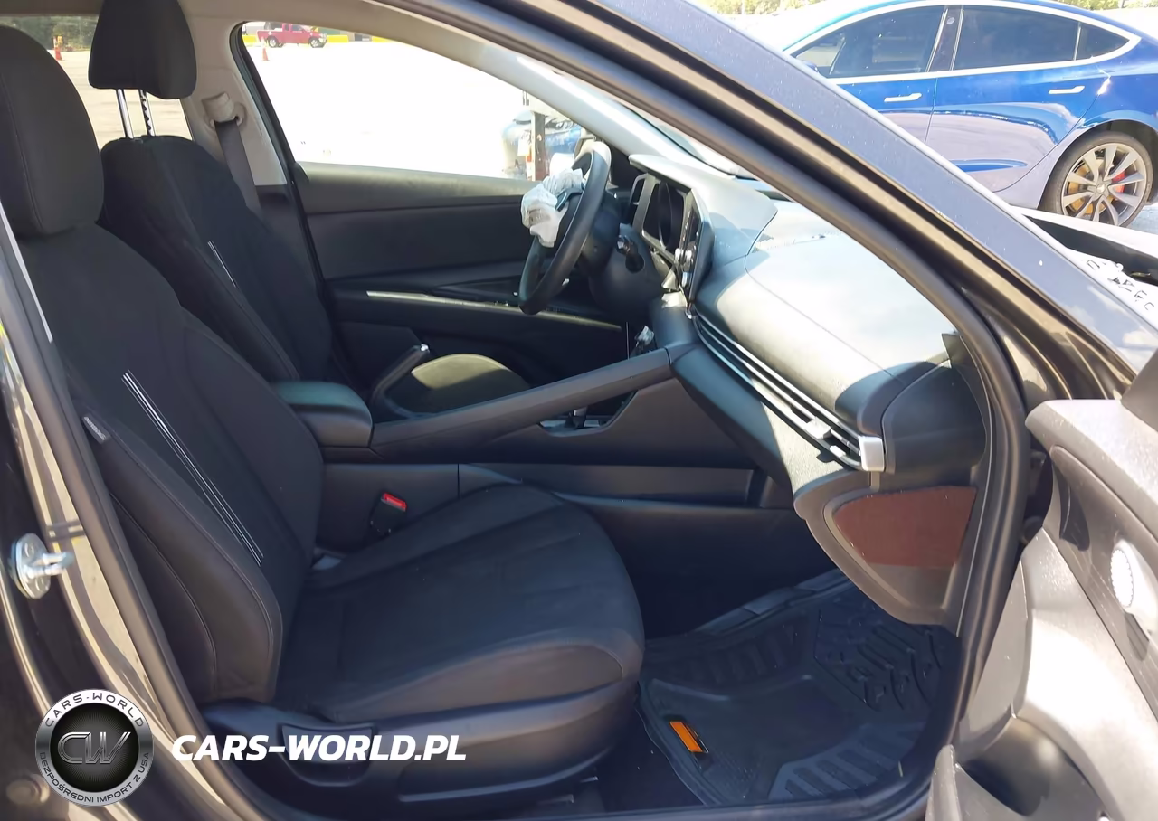 2021 Hyundai Elantra Sel VIN:5NPLM4AG0MH002103 - 5
