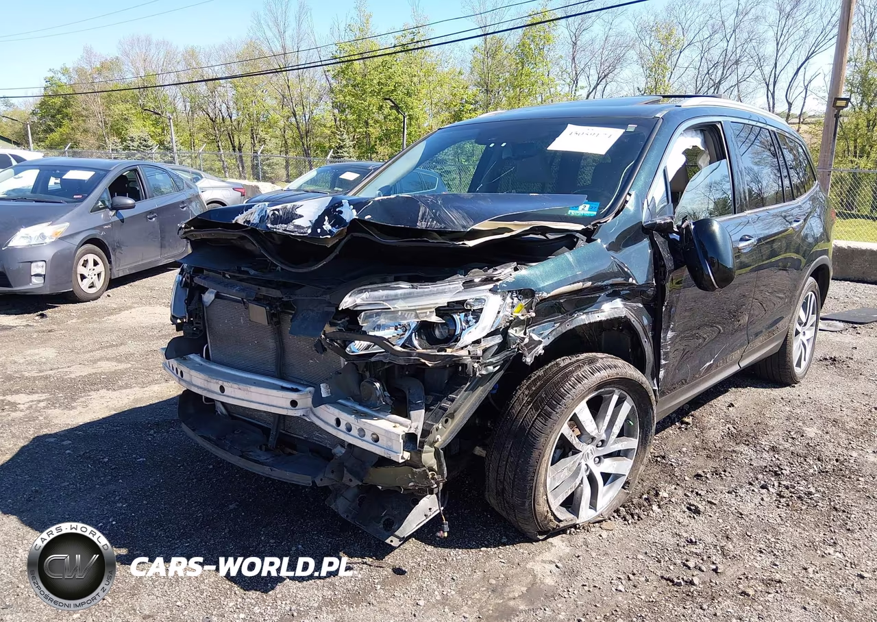 2016 Honda Pilot Touring VIN:5FNYF6H98GB017163 - 6