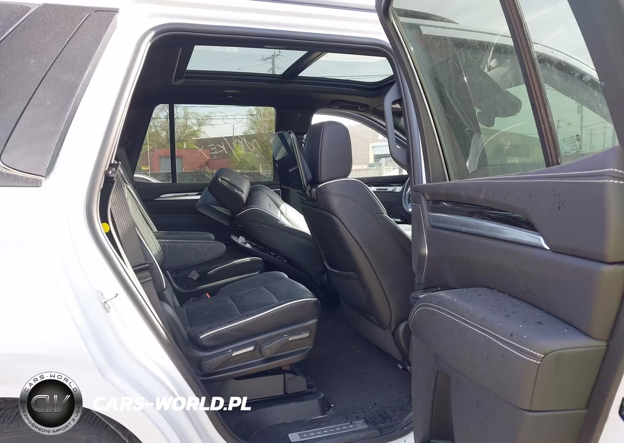 2026 Cadillac Escalade Sport VIN:1GYS9FKL4TR155007 - 8