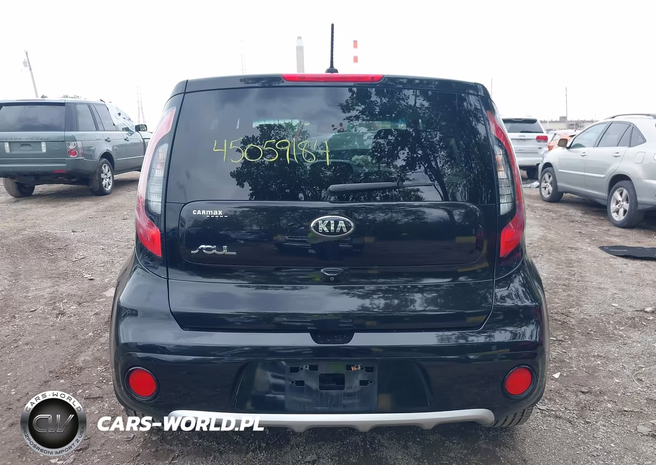 2018 Kia Soul + VIN:KNDJP3A56J7550274 - 17