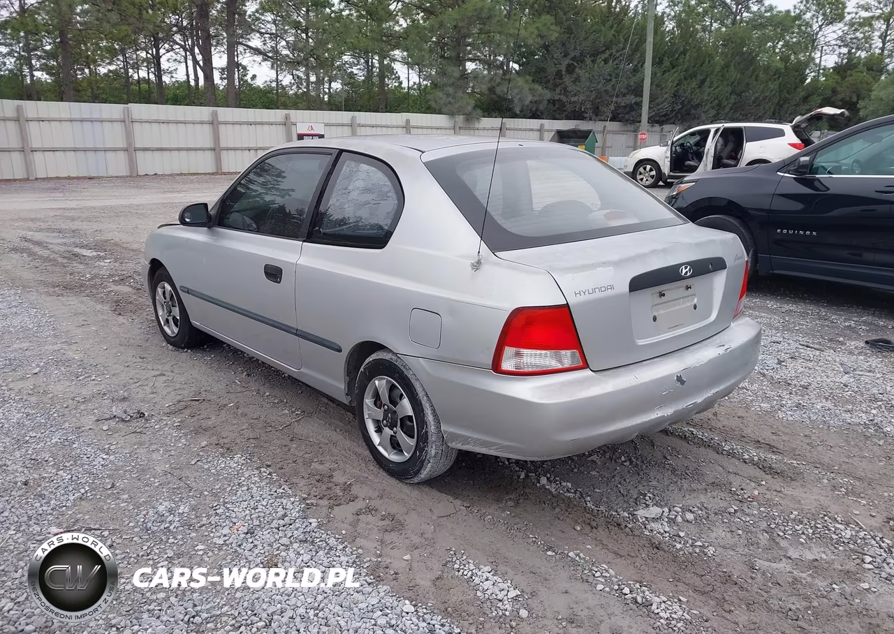 2002 Hyundai Accent L VIN:KMHCF35G92U167158 - 3