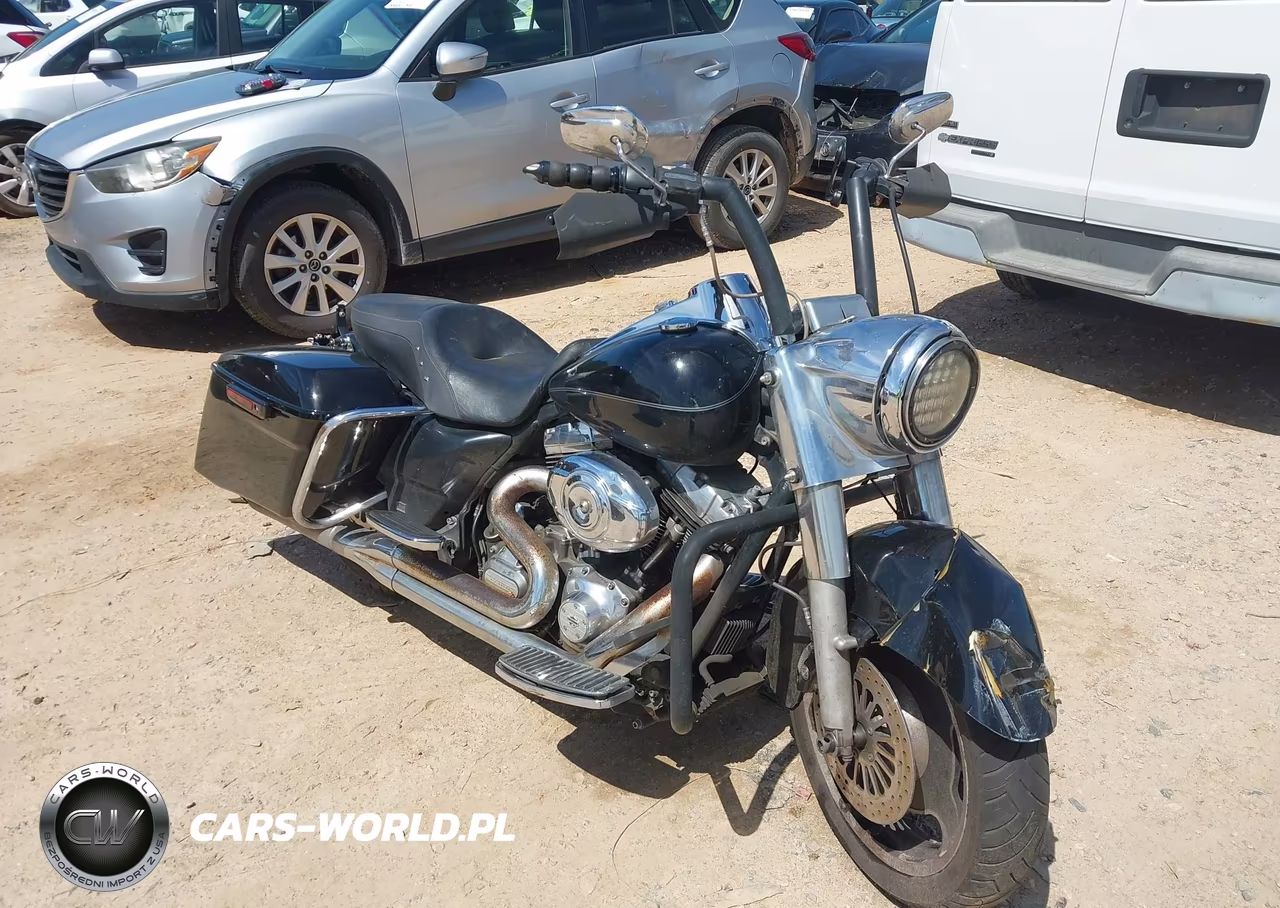 2012 Harley-Davidson Flhrc Road King Classic – zdjęcie 1 z 12