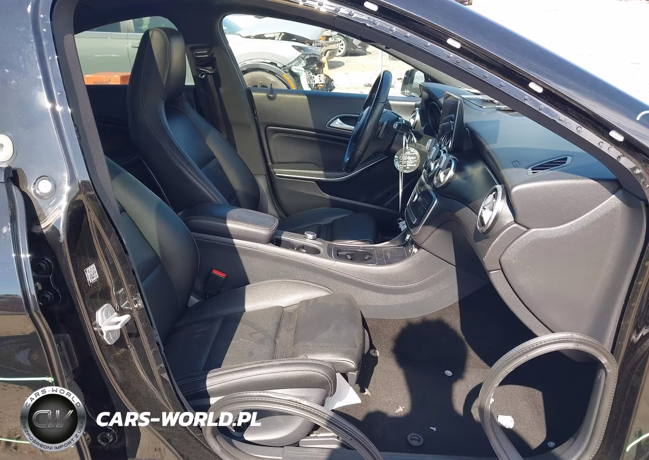 2017 Mercedes-Benz Cla 250 VIN:WDDSJ4EB6HN412659 - 5
