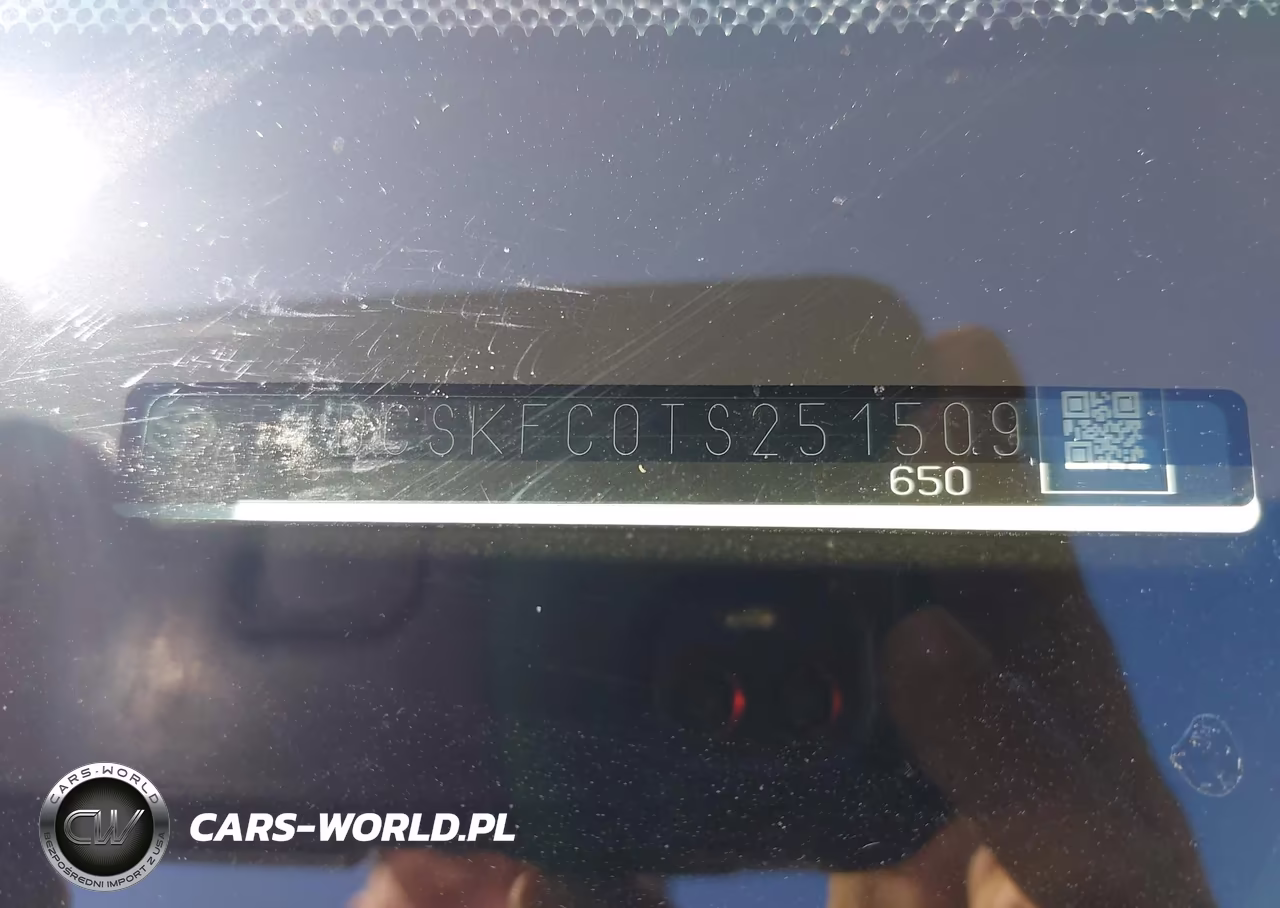2026 Toyota Sienna Woodland Edition VIN:5TDCSKFC0TS251509 - 18