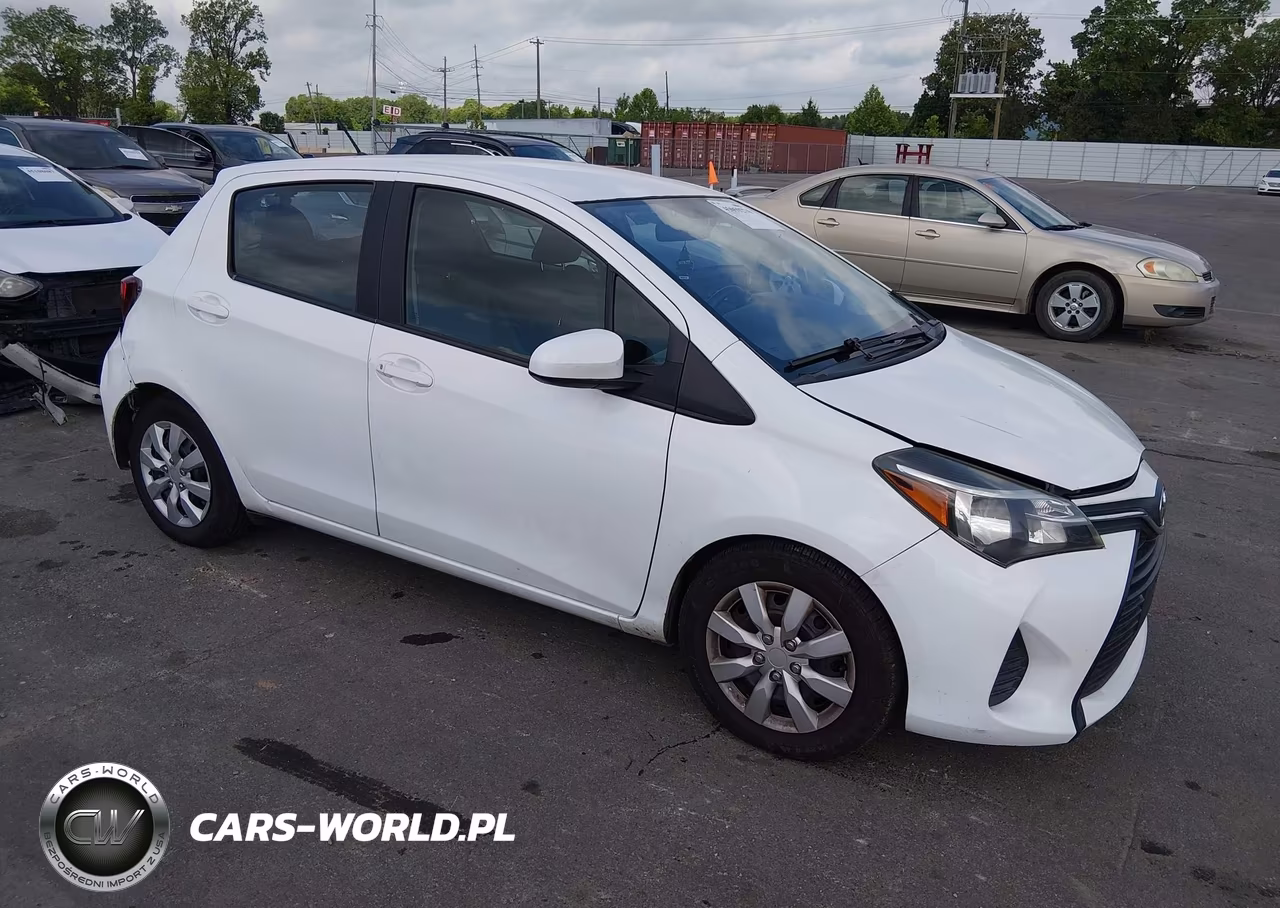 2015 Toyota Yaris L