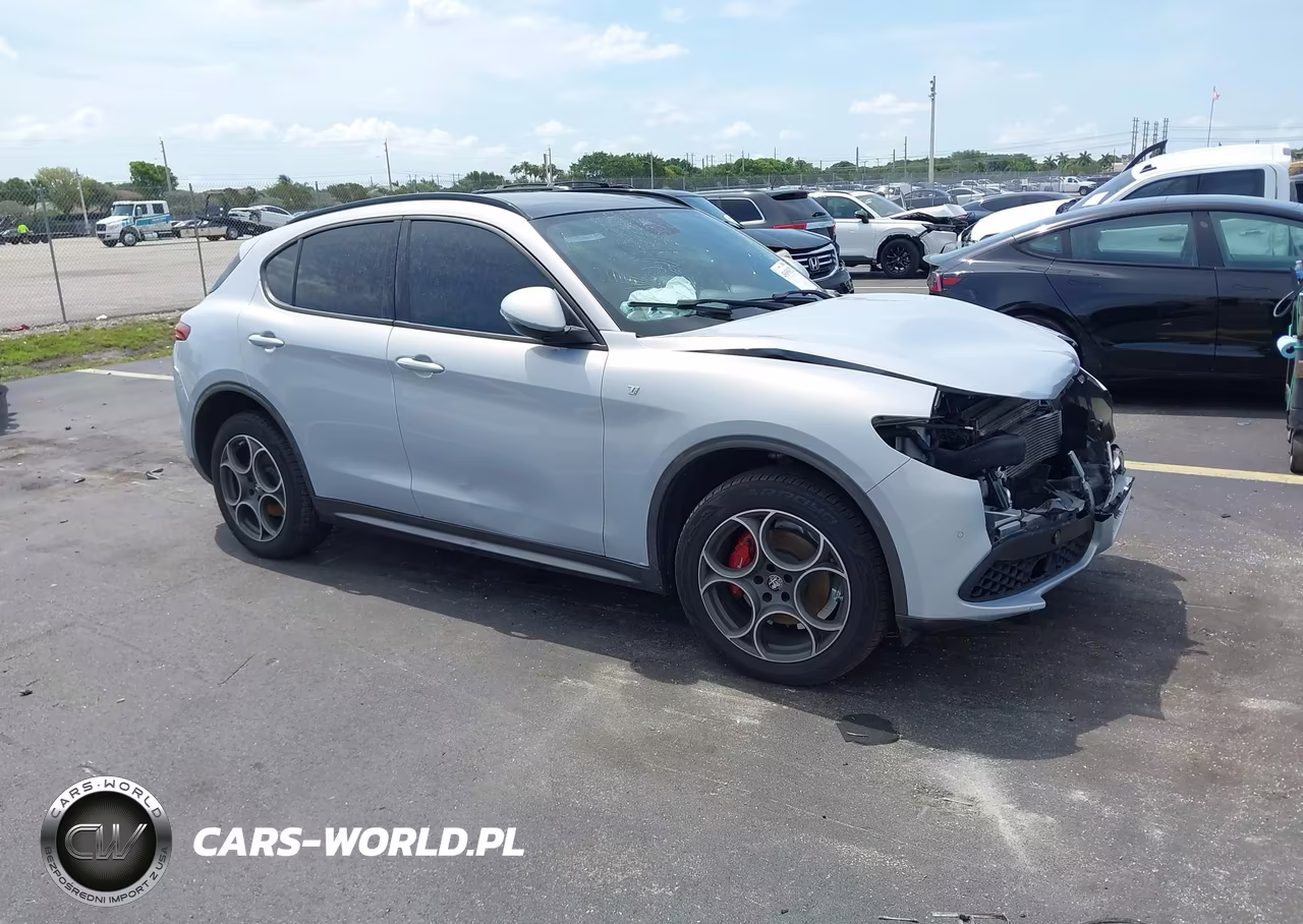 2022 Alfa Romeo Stelvio Ti Awd