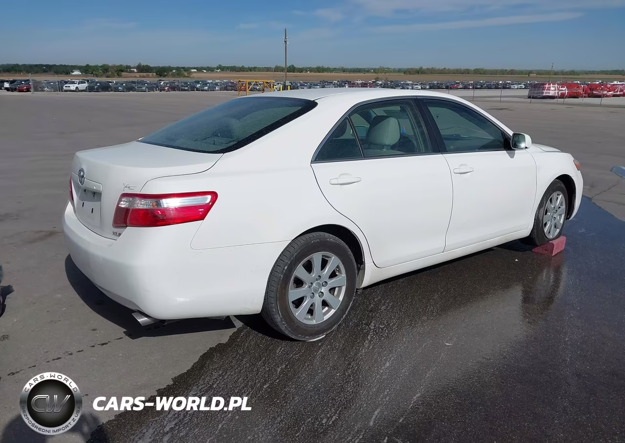 2007 Toyota Camry Xle VIN:JTNBE46KX73120967 - 4