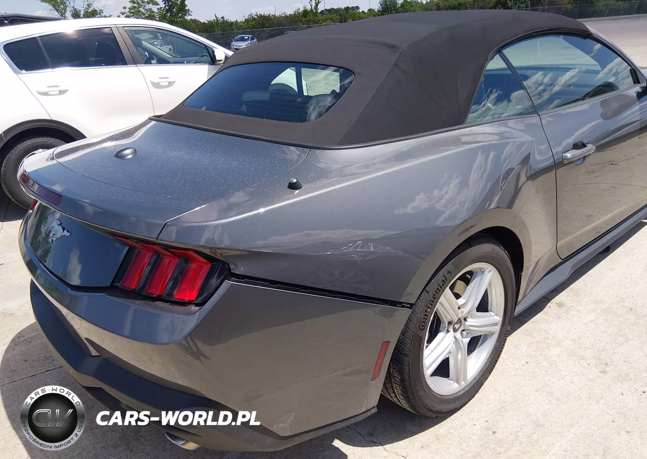 2026 Ford Mustang Ecoboost-Ecoboost Premium VIN:1FAGP8UH3T5118663 - 17