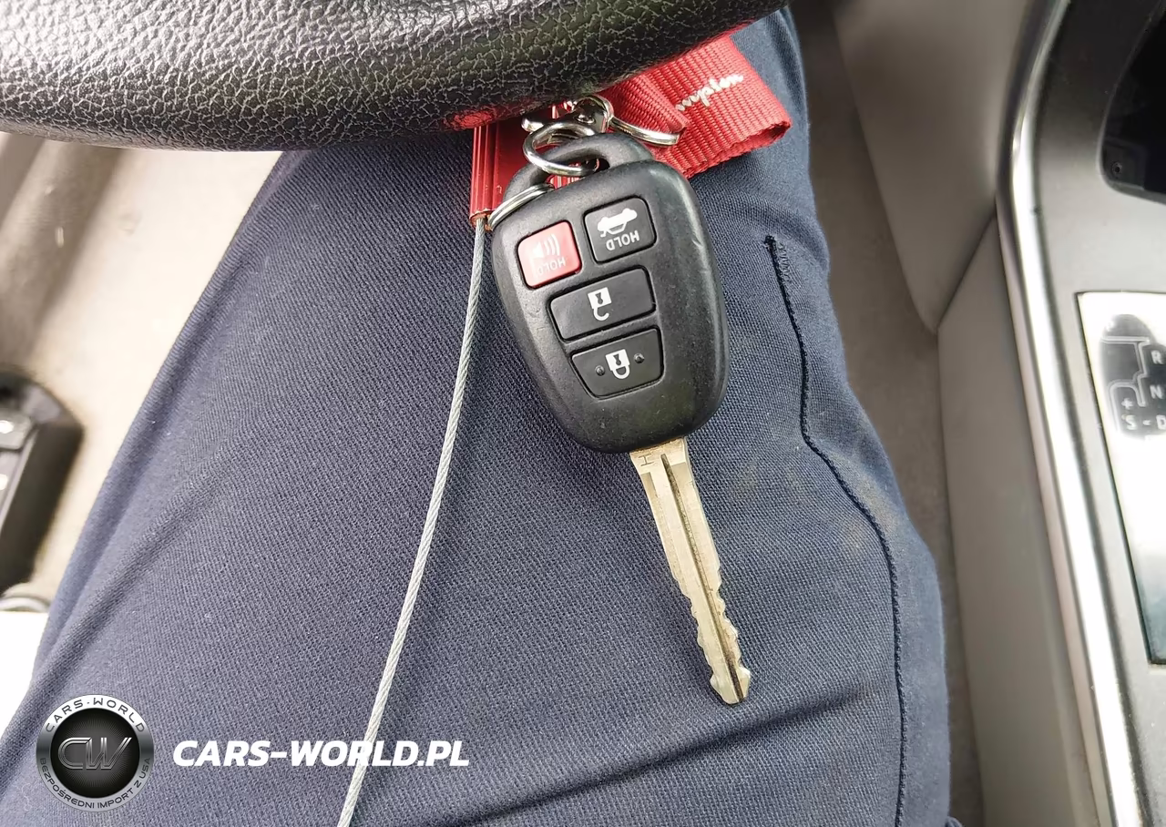 2016 Toyota Camry Le VIN:4T1BF1FK1GU504707 - 11