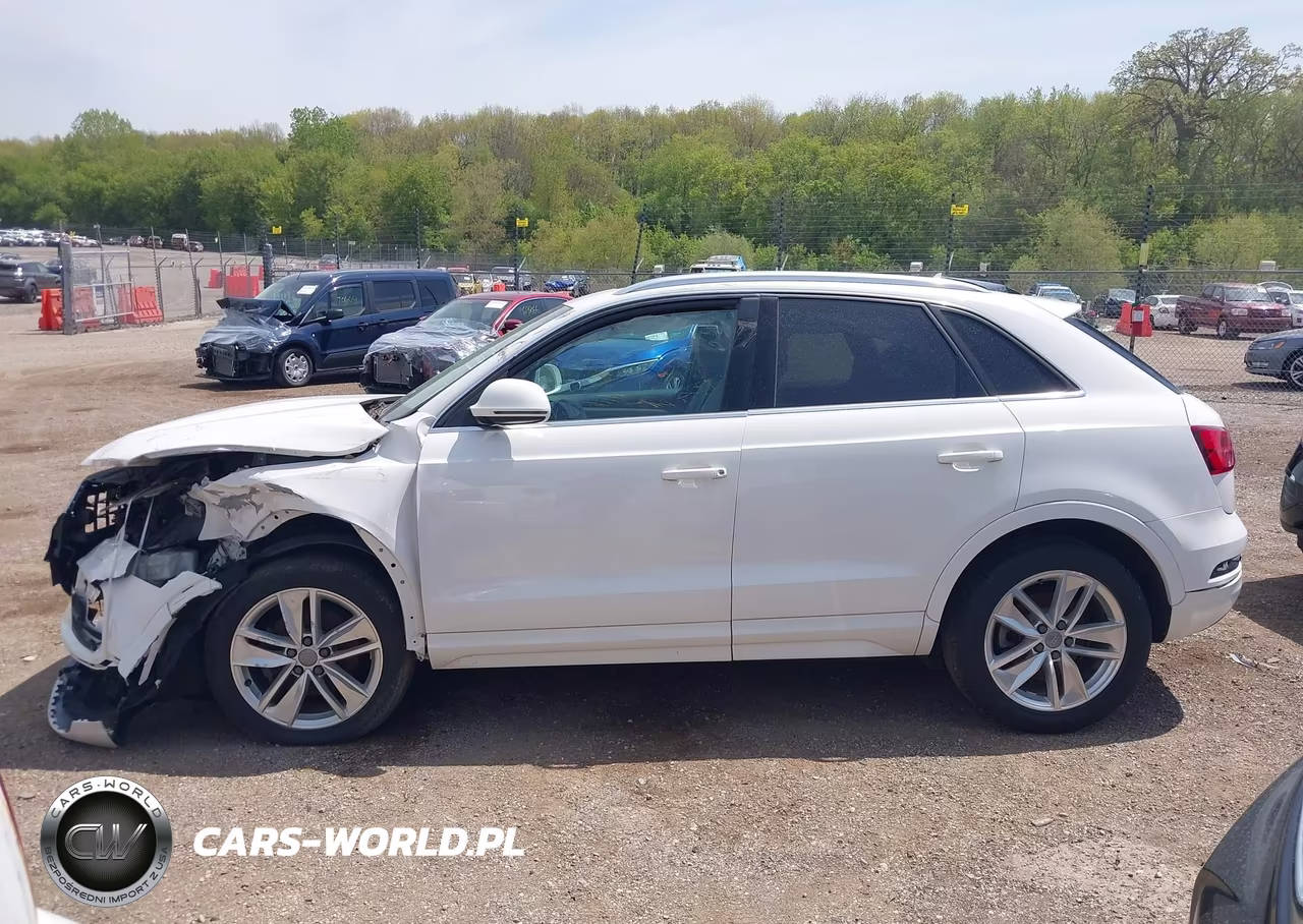 2017 Audi Q3 2.0T Premium VIN:WA1JCCFS9HR008170 - 13