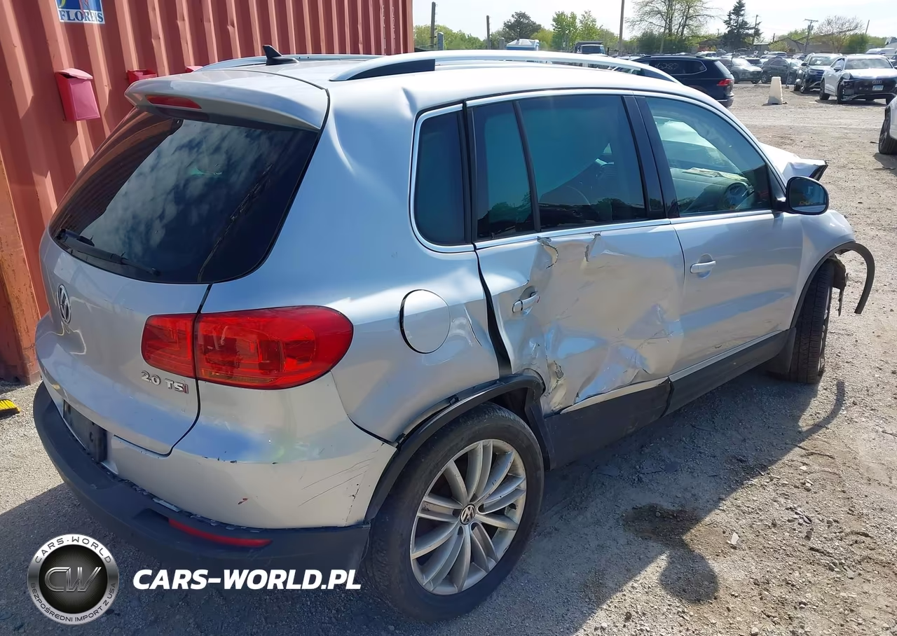 2013 Volkswagen Tiguan Se VIN:WVGAV3AX7DW627005 - 4