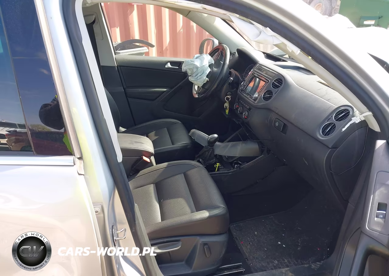 2013 Volkswagen Tiguan Se VIN:WVGAV3AX7DW627005 - 5
