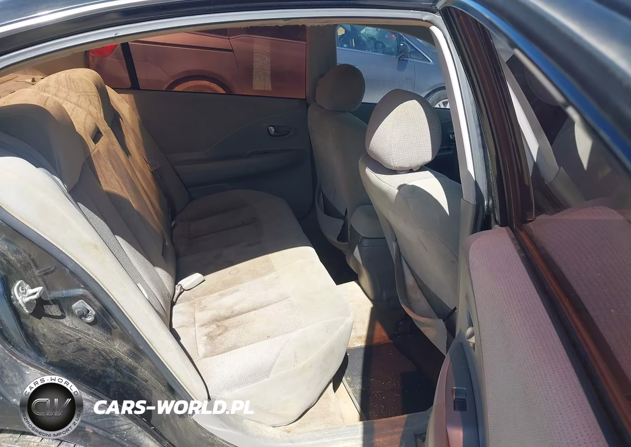 2004 Nissan Altima 2.5 S VIN:1N4AL11DX4C170136 - 8