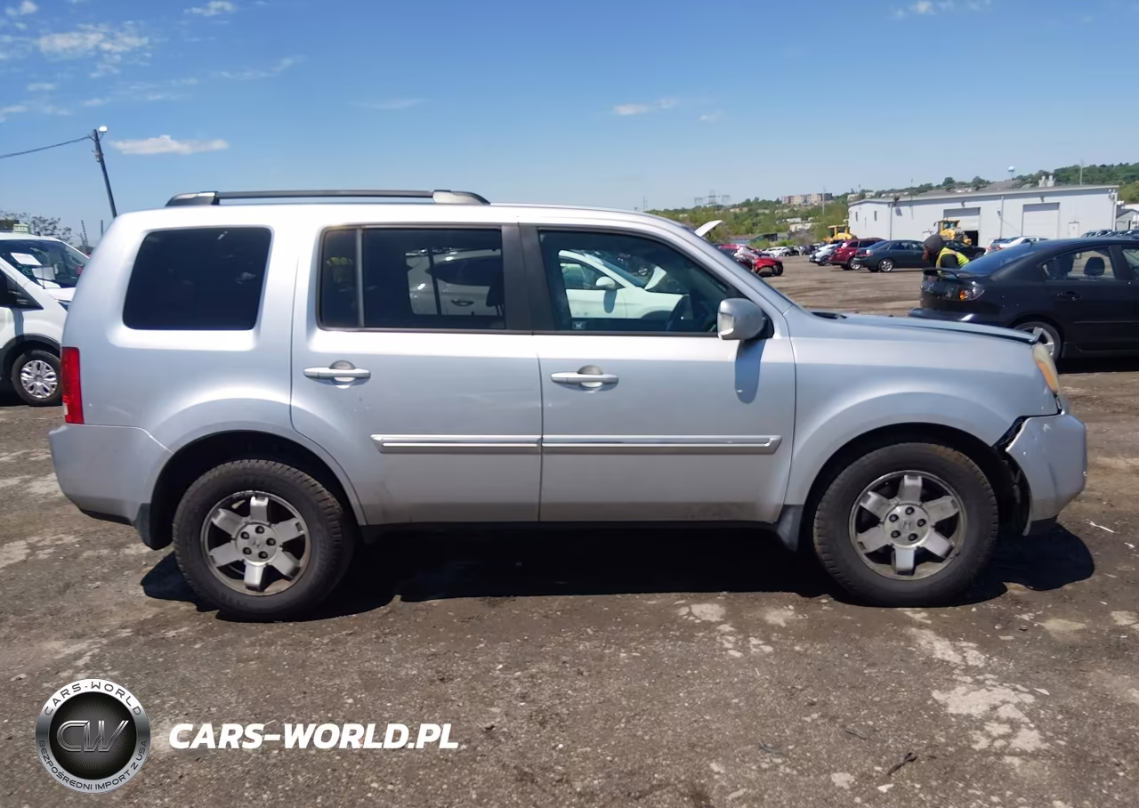 2011 Honda Pilot Touring VIN:5FNYF4H97BB053164 - 14