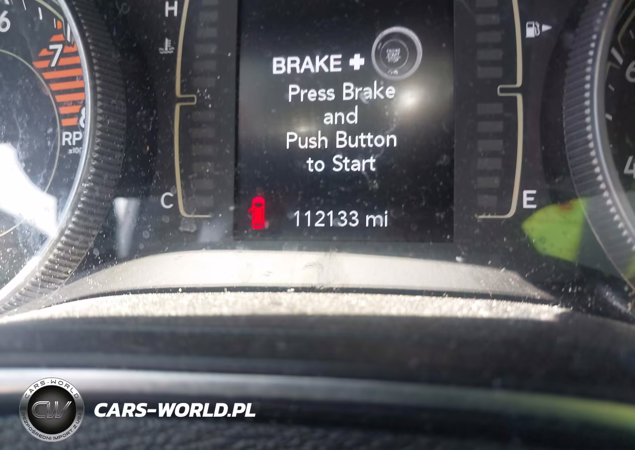 2019 Jeep Cherokee Latitude Plus 4X4 VIN:1C4PJMLXXKD155775 - 7