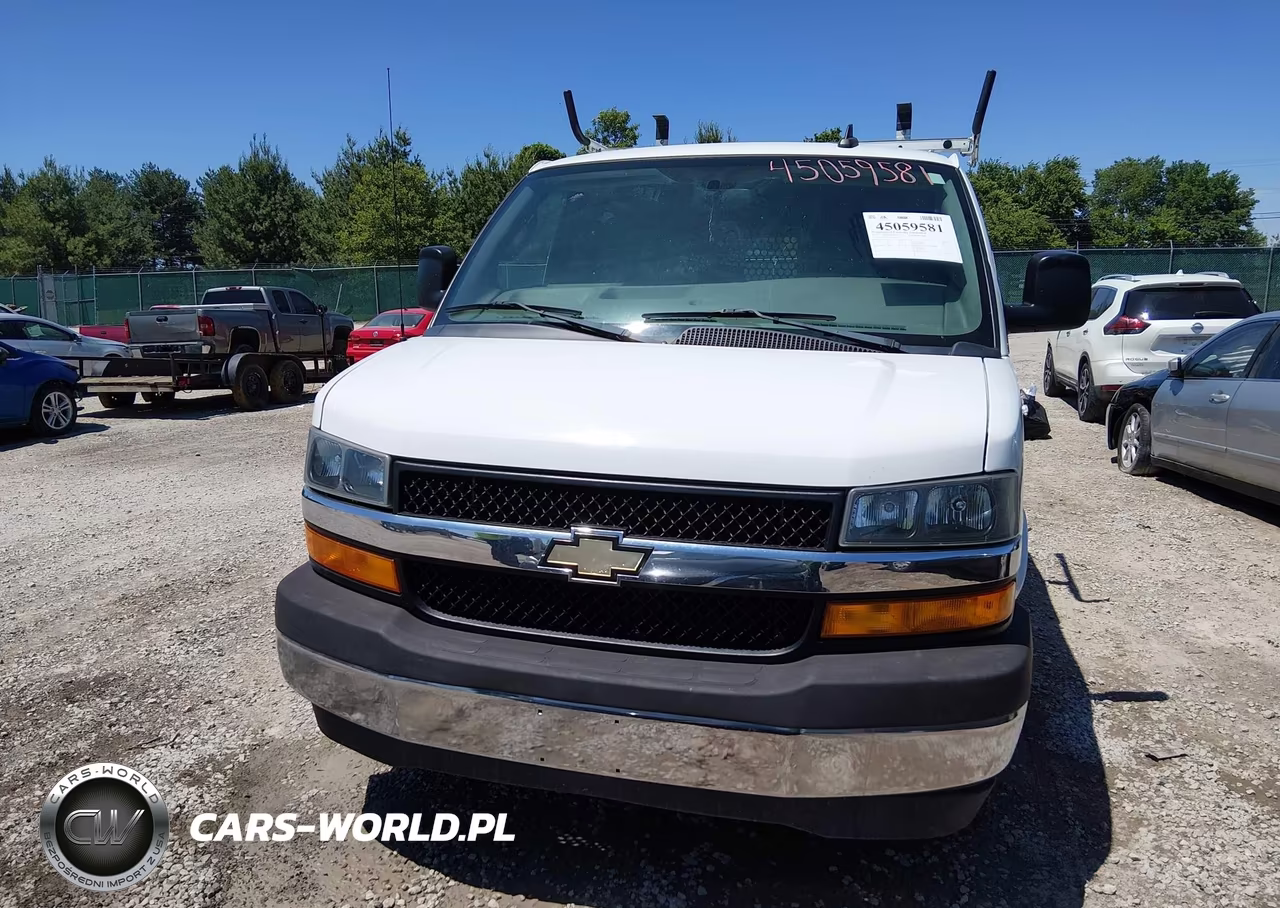 2019 Chevrolet Express 2500 Work Van VIN:1GCWGAFGXK1286596 - 12