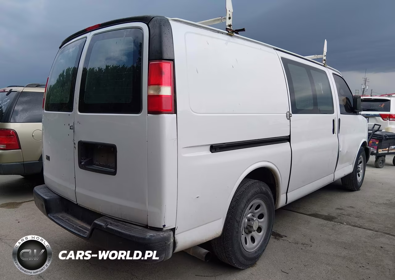 2013 Chevrolet Express 1500 Work Van VIN:1GCSGAFX9D1179010 - 4