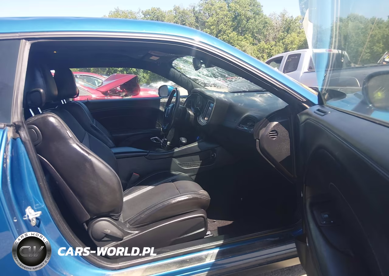 2023 Dodge Challenger Sxt VIN:2C3CDZAG0PH518265 - 5