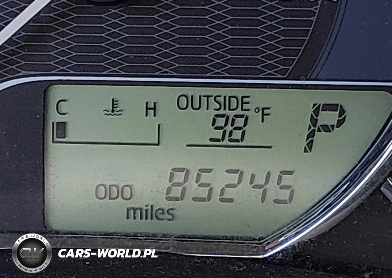 2016 Toyota Corolla Le VIN:5YFBURHE8GP547356 - 16