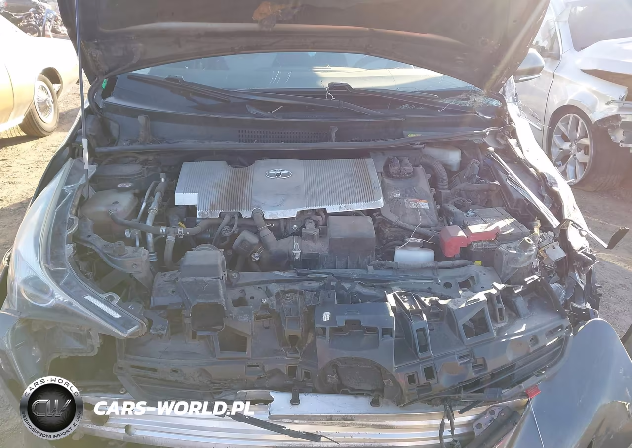 2018 Toyota Prius Two Eco VIN:JTDKARFUXJ3546177 - 10