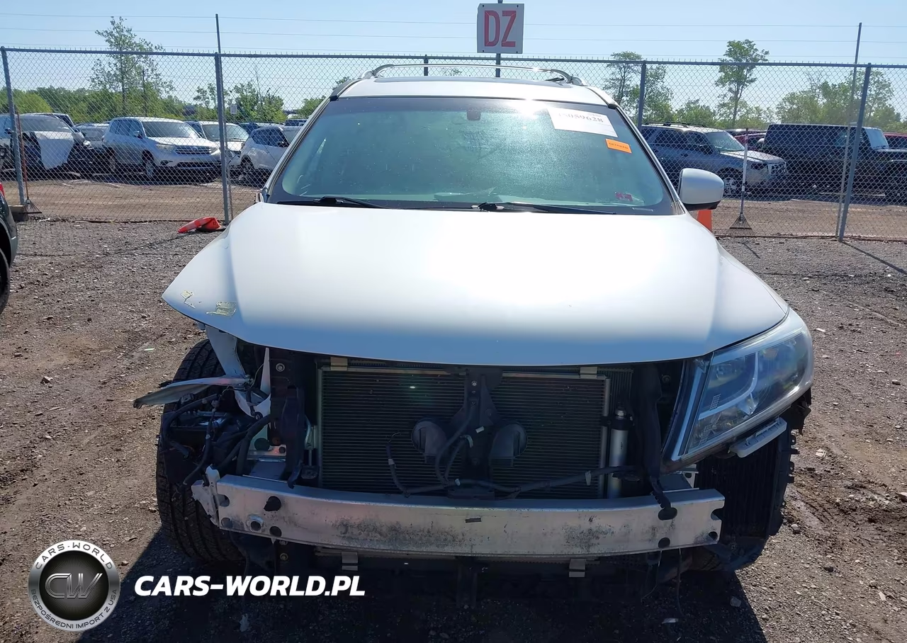 2015 Nissan Pathfinder Platinum VIN:5N1AR2MM3FC602218 - 13