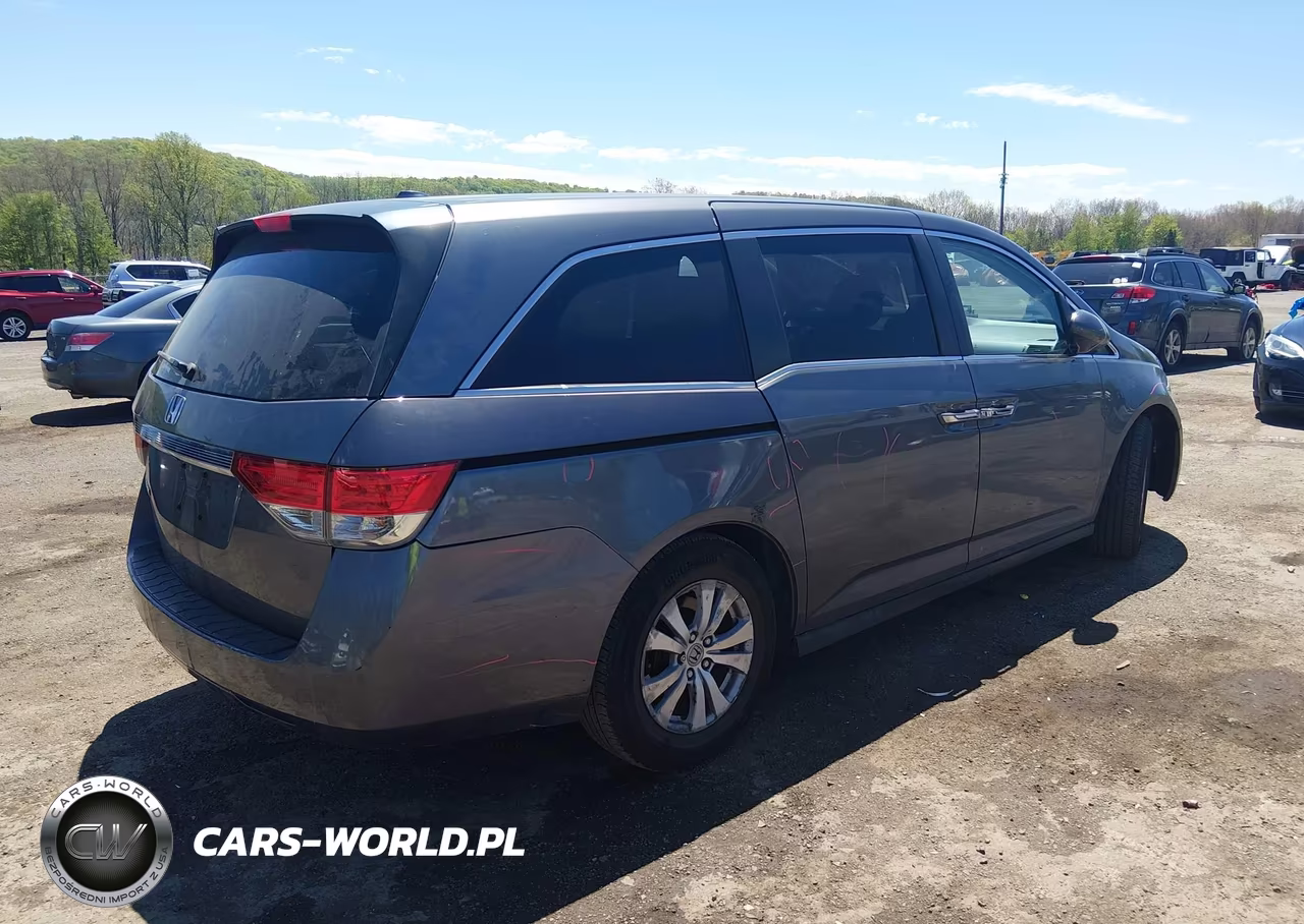 2015 Honda Odyssey Ex-L VIN:5FNRL5H61FB004721 - 4