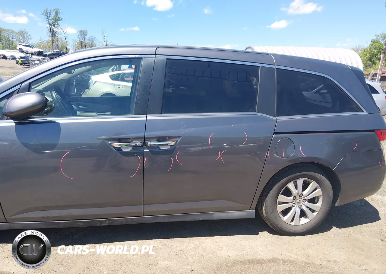 2015 Honda Odyssey Ex-L VIN:5FNRL5H61FB004721 - 6
