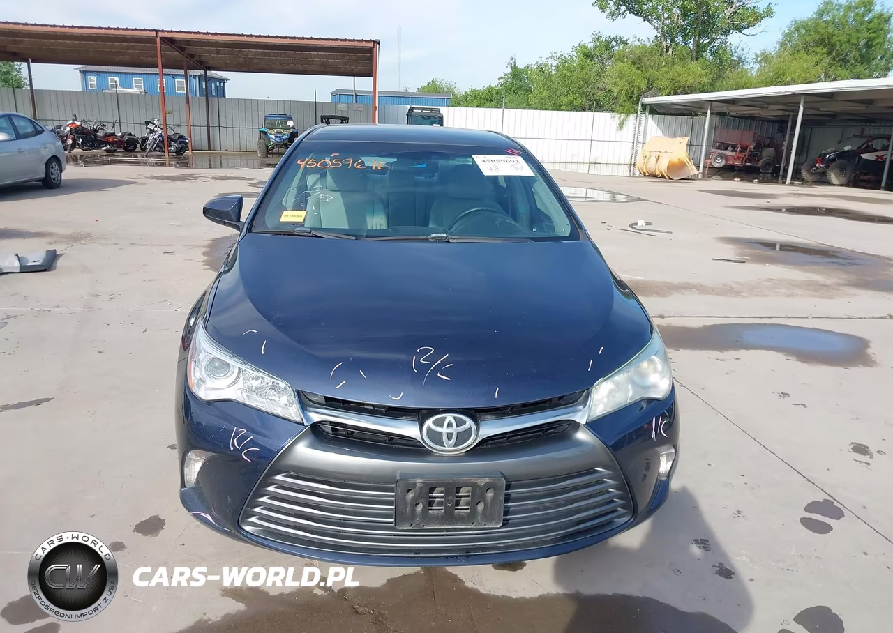 2016 Toyota Camry Le VIN:4T4BF1FK0GR561504 - 13