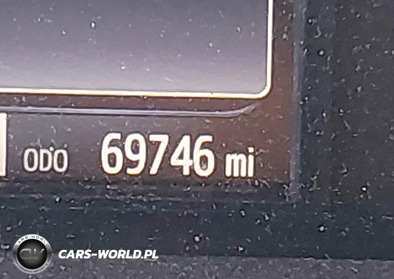 2016 Toyota Camry Le VIN:4T4BF1FK0GR561504 - 16