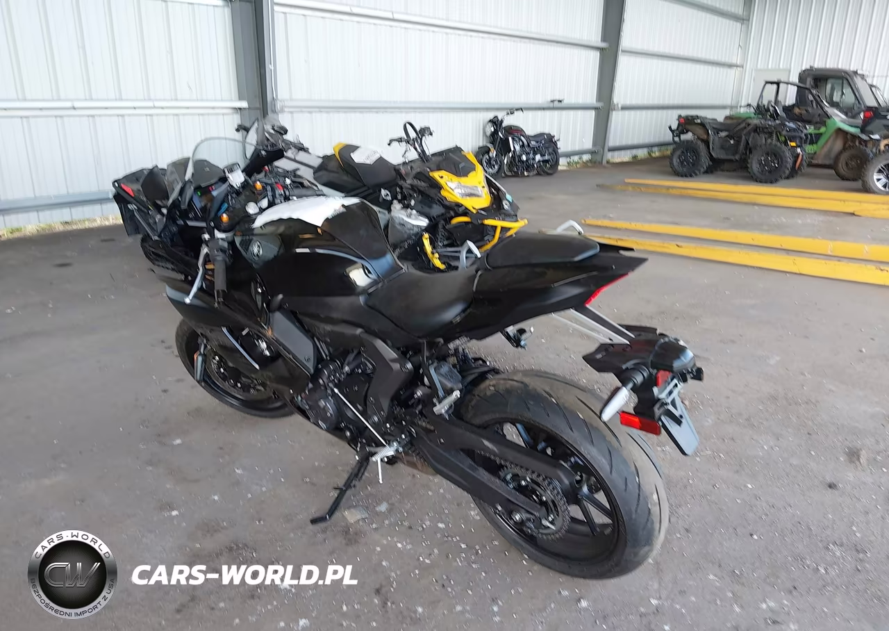 2025 Yamaha Yzfr7 VIN:JYARM38E7SA020235 - 3